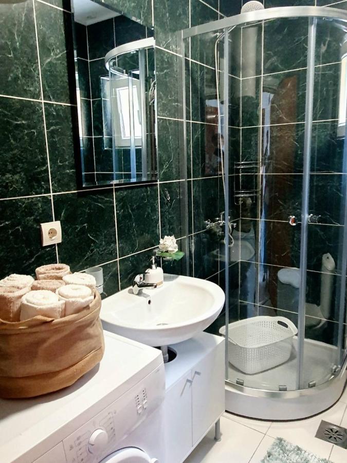 Apartment Macic Dub I Kotor Luaran gambar
