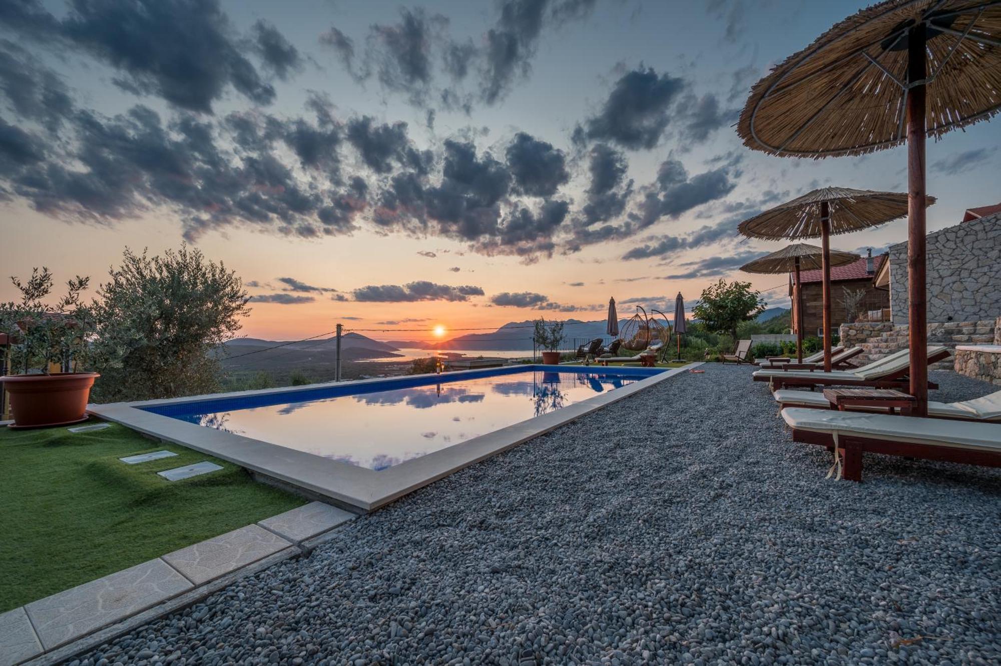 Apartment Macic Dub I Kotor Luaran gambar